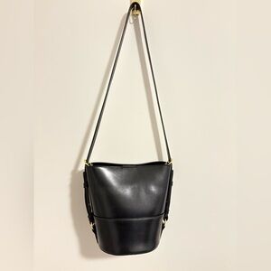 Sézane Glossy Black Leather Gary Bucket Shoulder Handbag